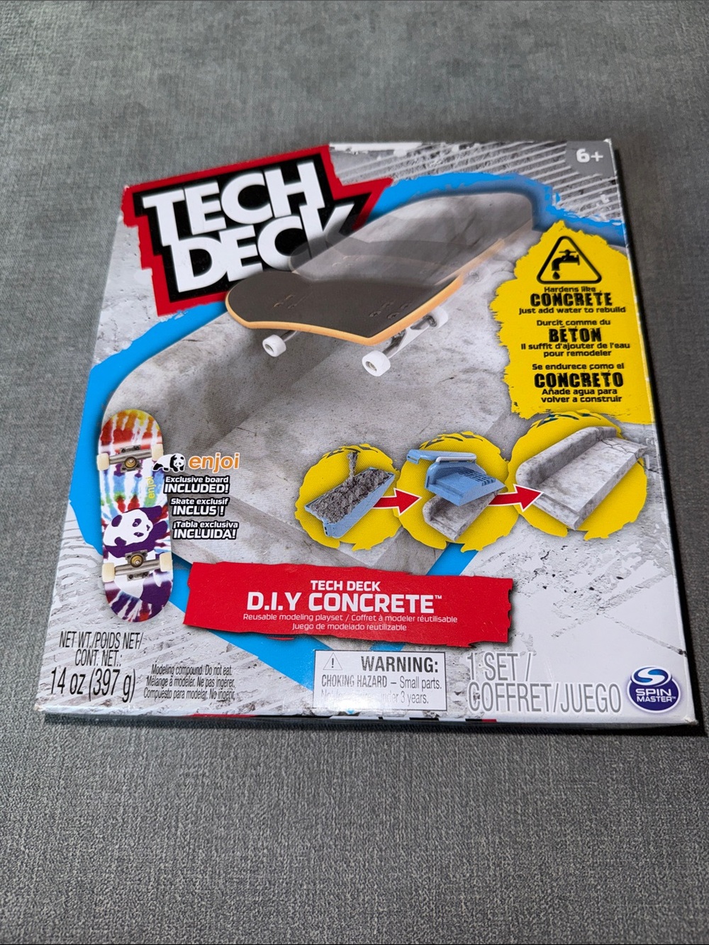 Tech Deck DIY Concrete Skateboard Set - Black Deck